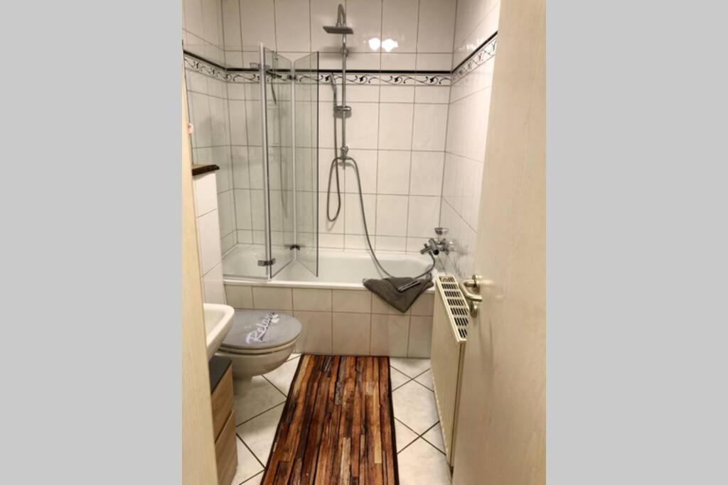 Apartment Zum Goldenen Lowen Inkl. Parkplatz & Wlan Erfurt Bagian luar foto